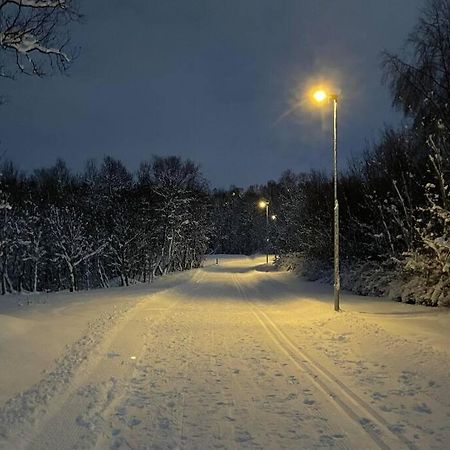 Ny Leilighet I Nytt Bygg I Naturskjonne Omgivelser! Tromsø Kültér fotó