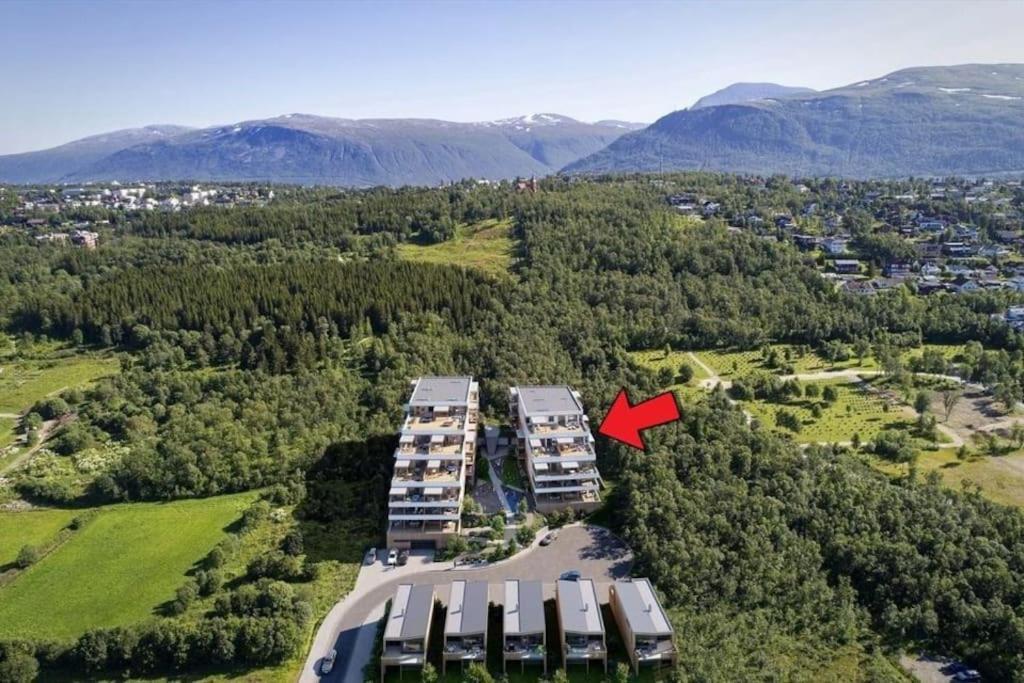 Ny Leilighet I Nytt Bygg I Naturskjonne Omgivelser! Tromsø Kültér fotó
